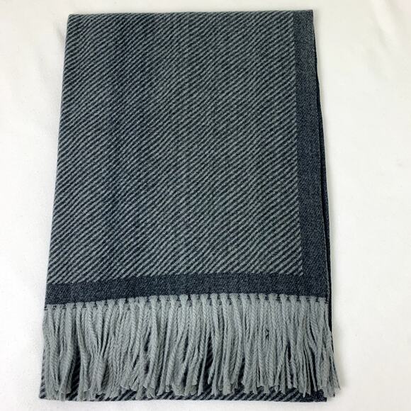 100% Cashmere Pashmina scarf *New* charcoal gray pinstripe, beautiful soft - Picture 2 of 9